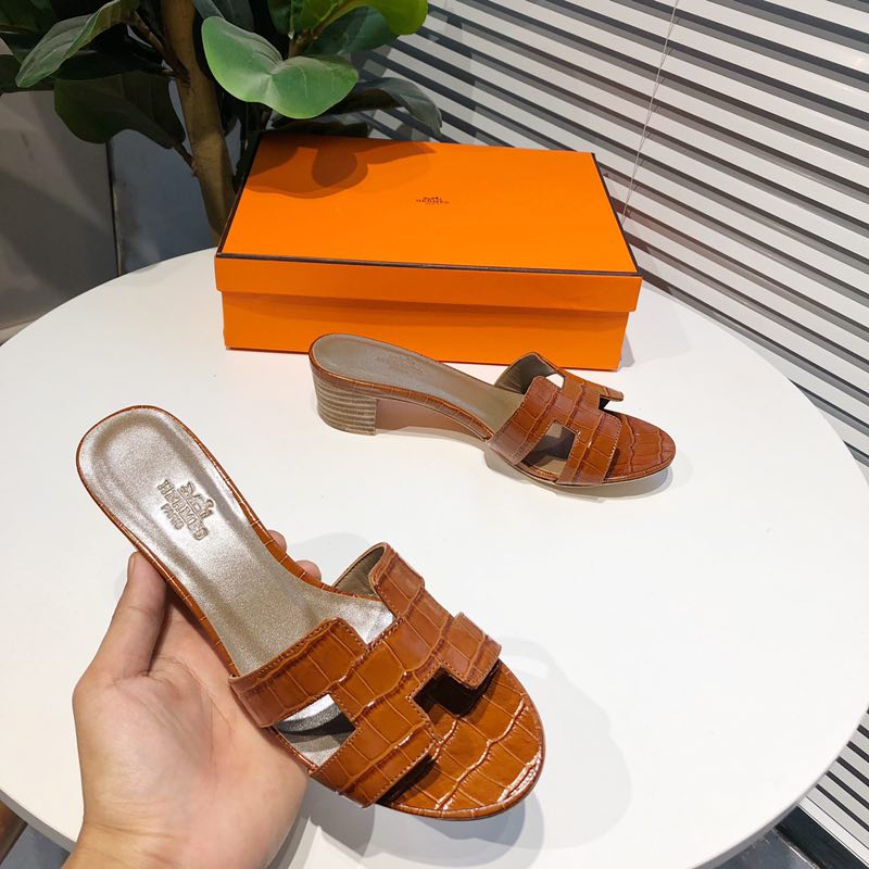 Hermes Slippers